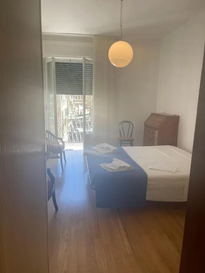 Apartment Central Home La Spezia